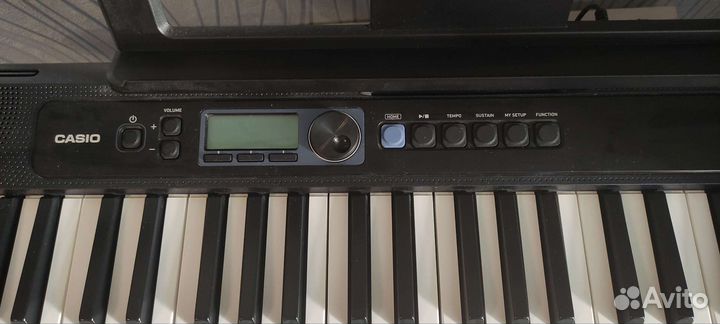 Синтезатор casiotone ct-s300 + педаль и стойка