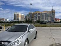 Hyundai Sonata 2.0 AT, 2010, 295 000 км, с пробегом, цена 750 000 руб.
