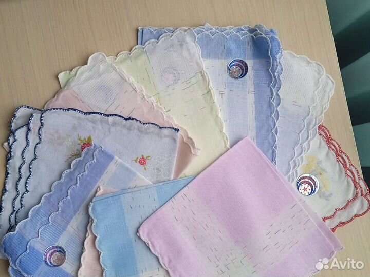 Носовые платочки батистовые Китай (прошлый век)