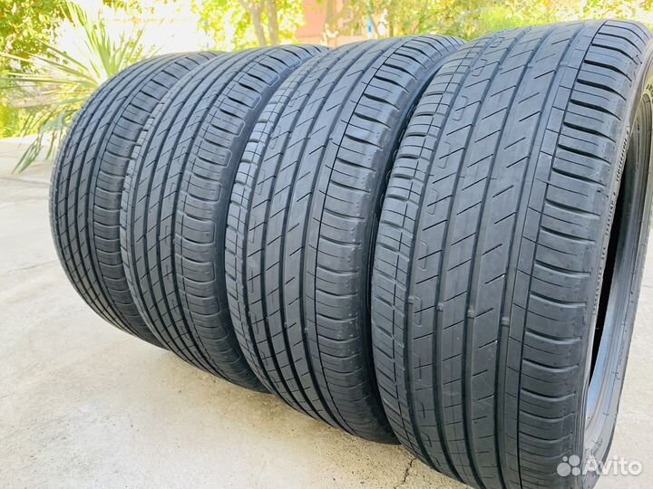 Goodyear EfficientGrip Performance 225/55 R17 97V