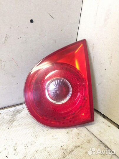 Фонарь внутренний правый