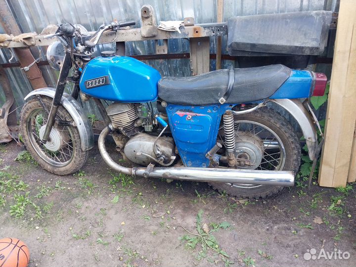 Продаю запчасти иж планета 4