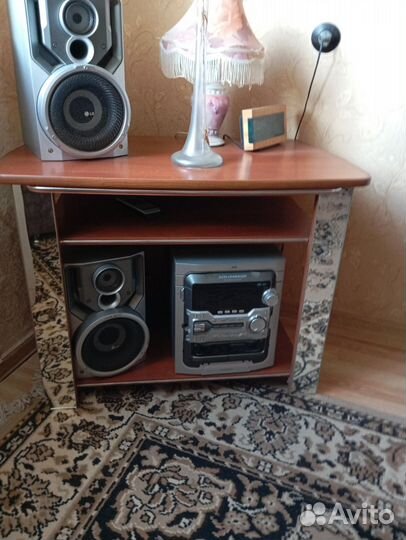 Тумба под тв