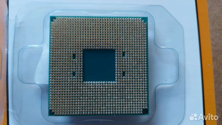 Процессор AMD Ryzen 7 2700
