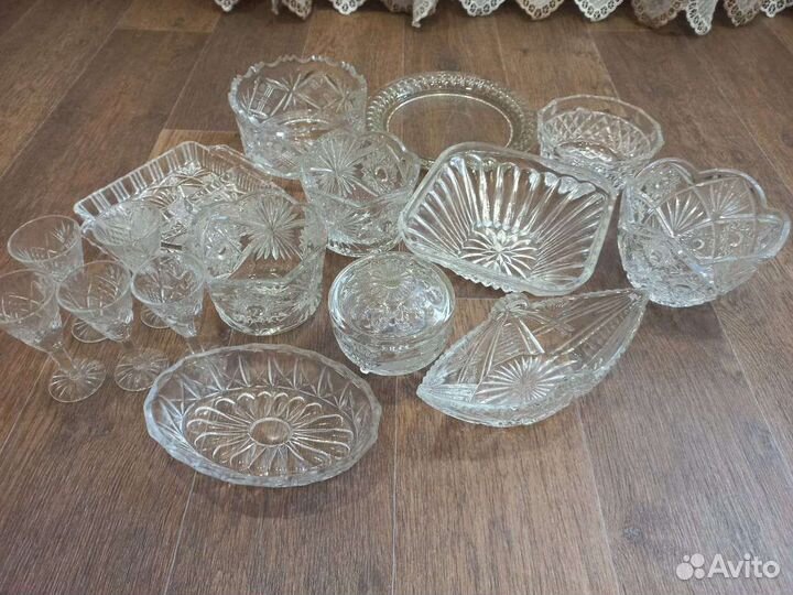 Хрустальная ваза