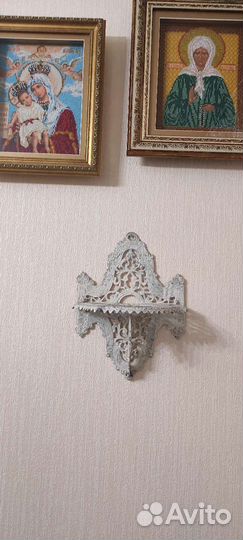 Старинная настенная полочка селуминовая