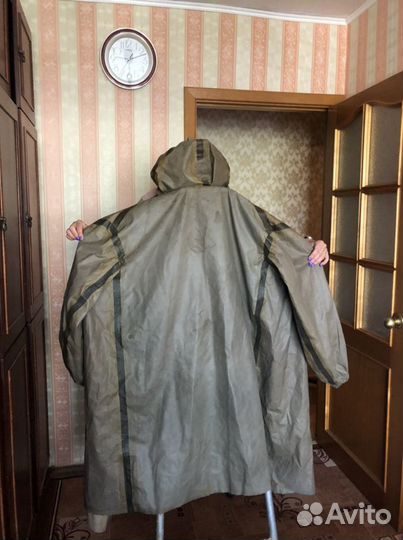 Плащ резиновый