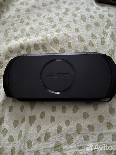 Sony psp e 1008