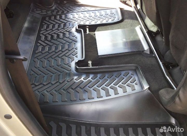 Ларгус коврик 3 ряд