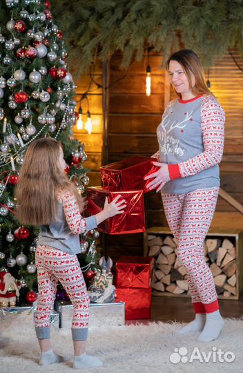 Пижамы новогодние family look