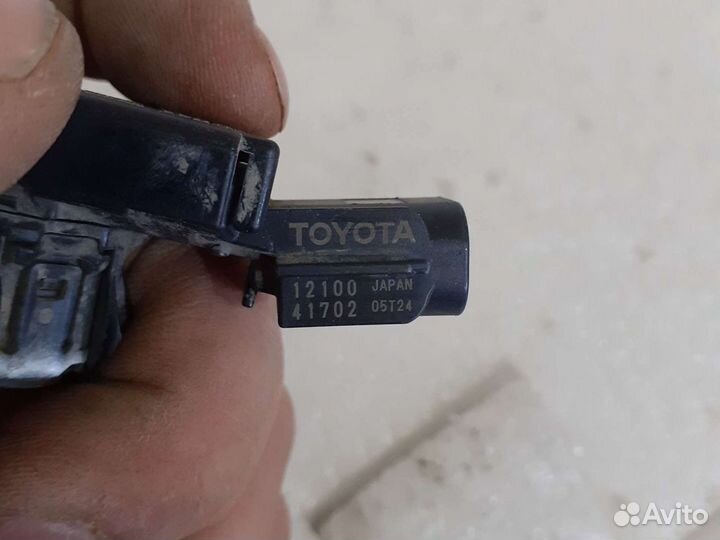 Парктроник Toyota 1210041702