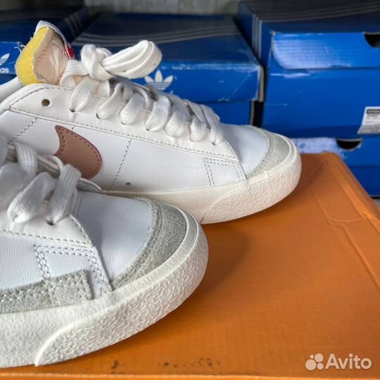 Оригинал 7 US Nike Blazer Low 77 White Rose