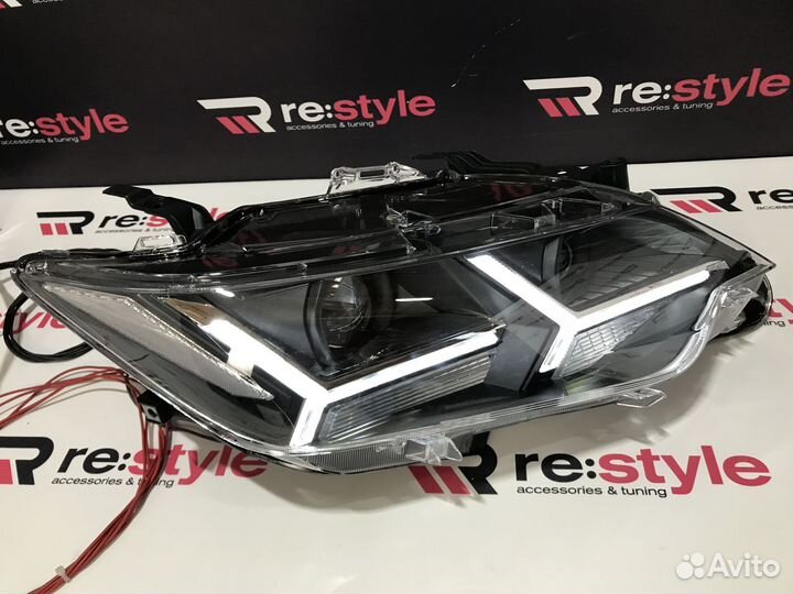 Фары Toyota Camry 55 11-17г Lambo Style