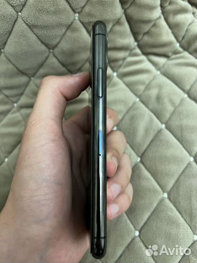 iPhone 11 Pro, 64 ГБ