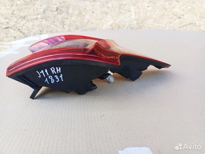 Фонарь задний правый Nissan Qashqai J11