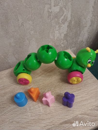 Развивающие игрушки для малышей