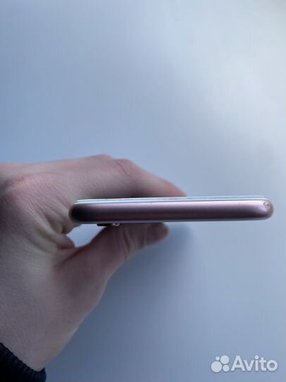 iPhone 6S, 32 ГБ