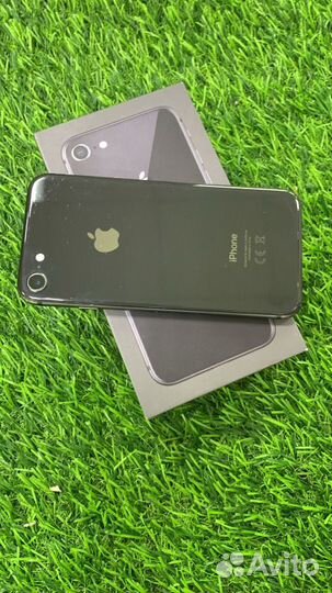iPhone 8, 64 ГБ