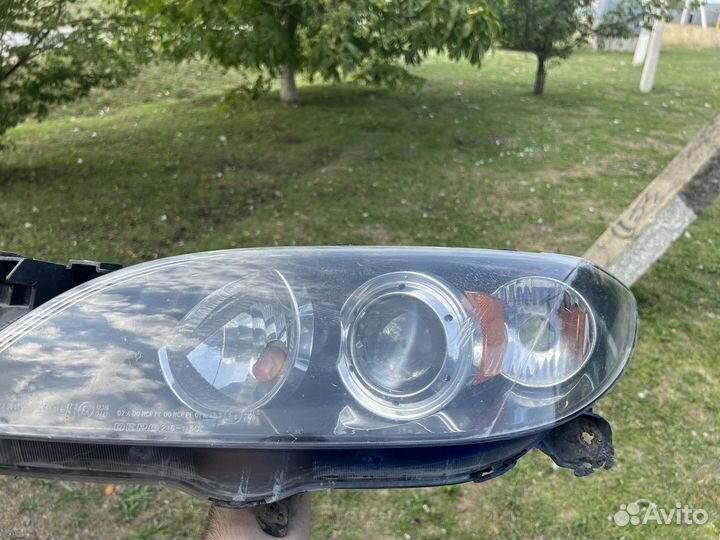 Фары на mazda 3 bk седан