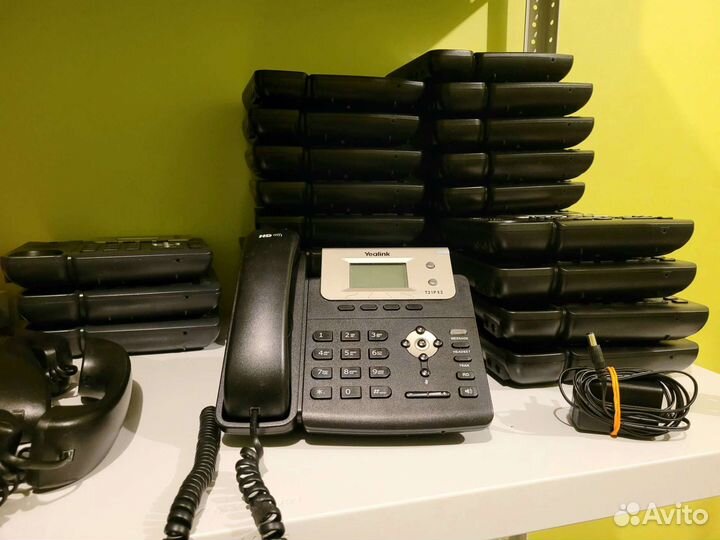 54шт Sip Yealink T21PE2-15шт, T21E2-36шт, T21P-3шт
