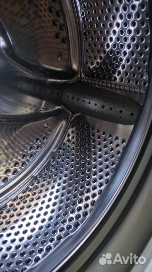 Узкая стиральная машина Candy Holiday 181 Италия