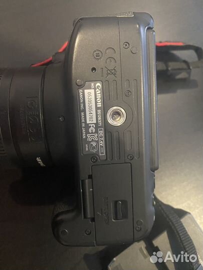 Зеркальный фотоаппарат canon eos 650D