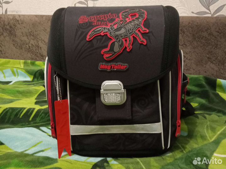 Рюкзак школьный для мальчика новый
