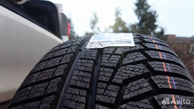 Hankook Winter I'Cept Evo 3 W330 255/45 R19 104V