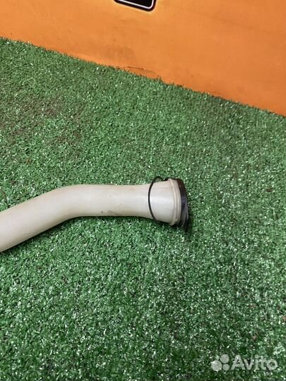 Горловина бачка омывателя Nissan Almera classic