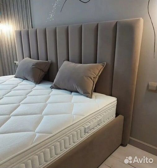 Кровать двуспальная
