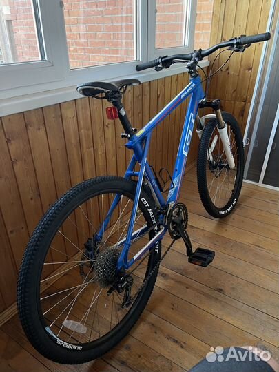 Велосипед GT Avalanche Comp