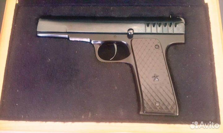 Зажигалка коллекционная. тт