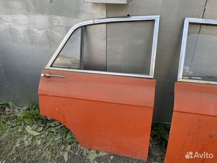 Дверь задняя правая левая для москвич 412