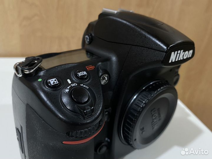 Nikon D700 body