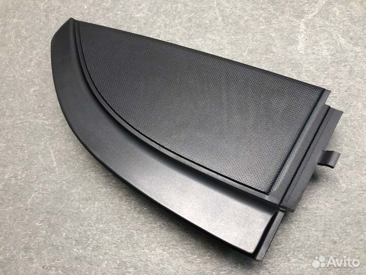 Накладка двери задняя правая Hyundai Sonata EF