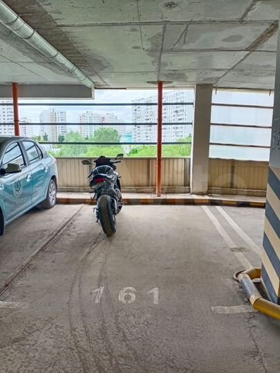 Машиноместо, 16 м²