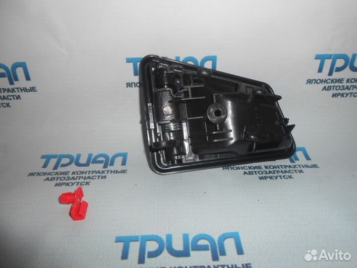 Ручка двери внутренняя передняя правая Escudo TD51