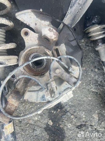 Кулак поворотный передний Lifan Solano 1 620 10-16