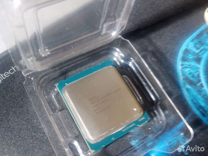 Процессор Intel E5 -2640v2
