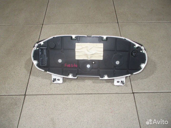 Панель приборов Ford Fiesta 6