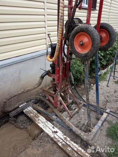 Бурение скважин. Горизонтальный прокол грунта