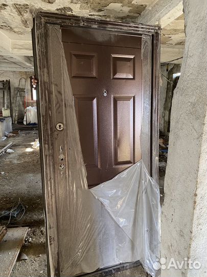 Дверь металическая