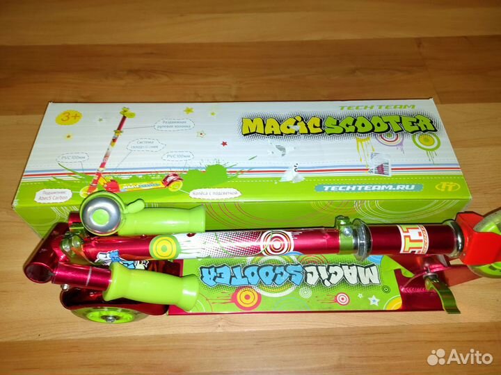 Самокат детский трехколесный новый