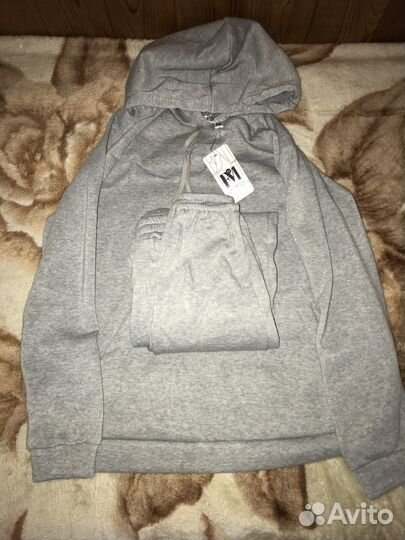 Спортивный костюм на флисе женский