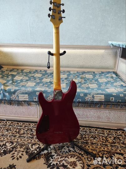 Электрогитара