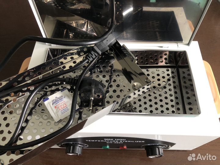 Сухожаровый шкаф