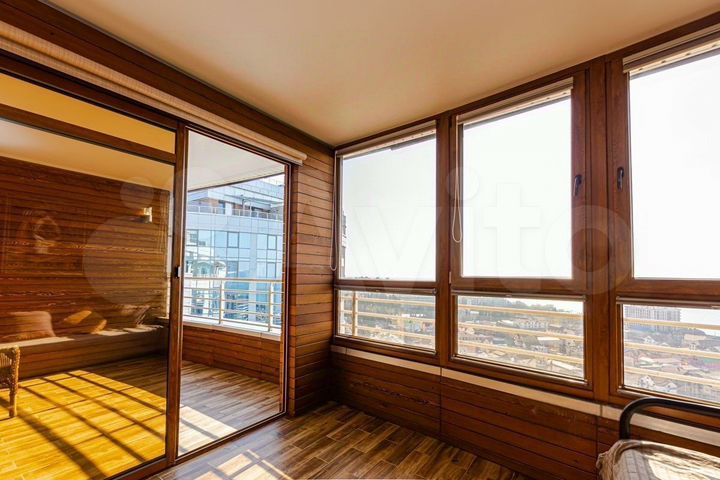 2-к. квартира, 65 м², 18/22 эт.