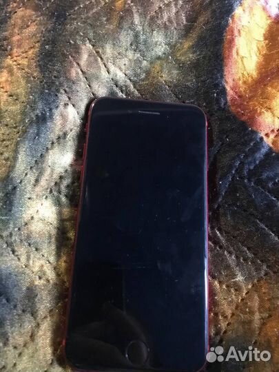 Телефон iPhone se 2020