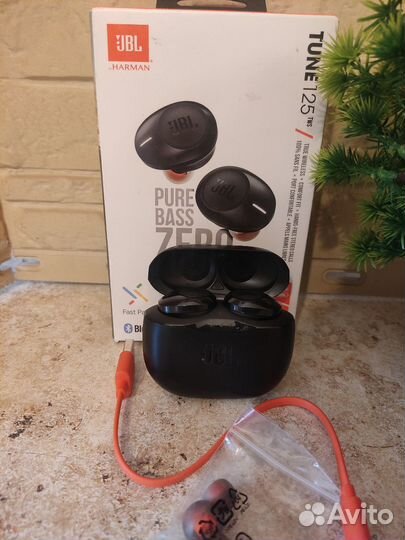 Беспроводные наушники jbl tune 125 tws