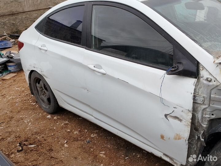 Двери на hyundai solaris